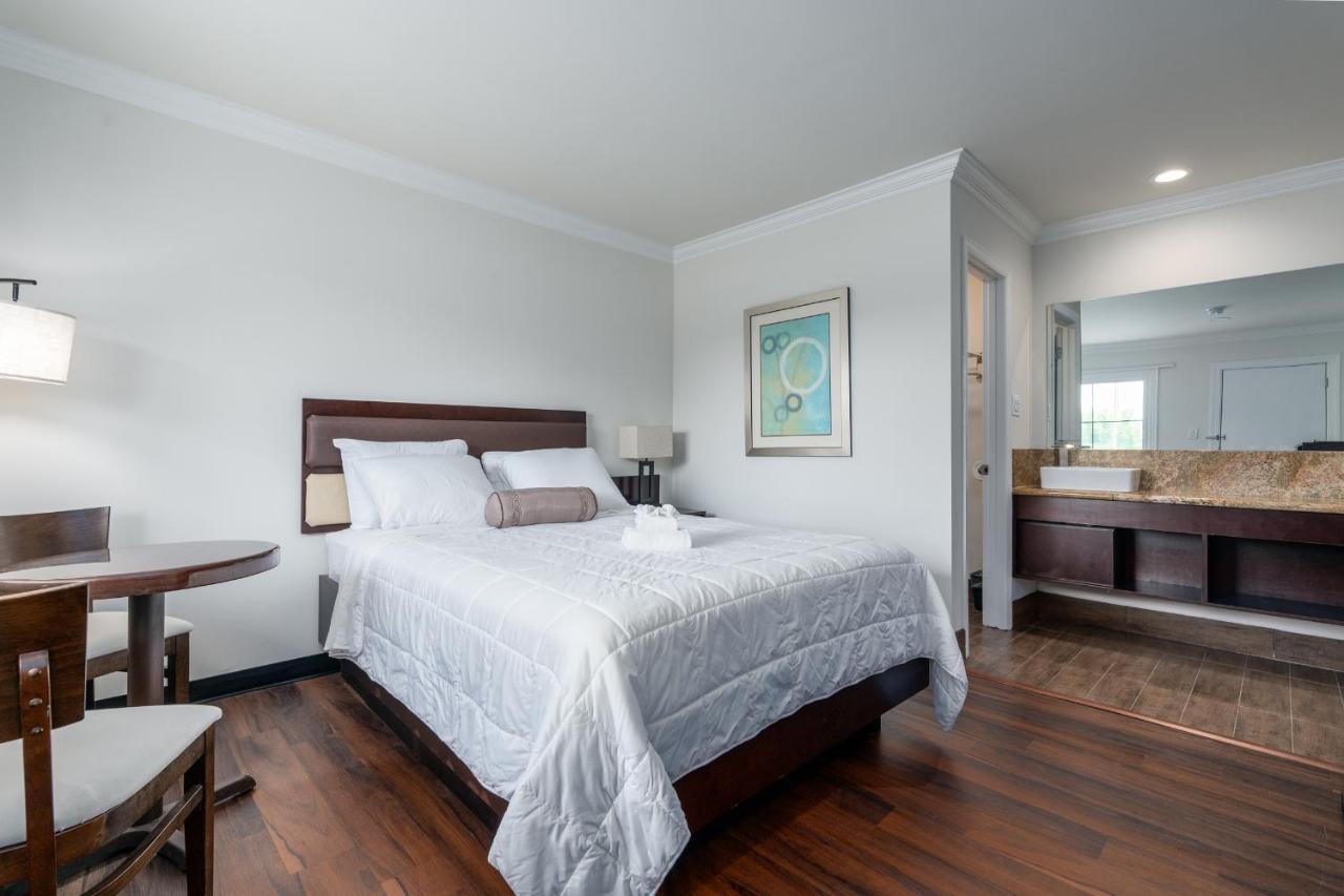 Crewe Boutique Inn Εξωτερικό φωτογραφία